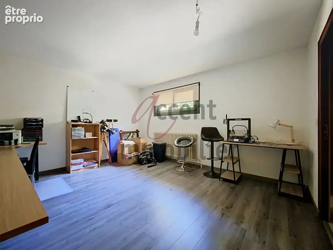 Maison familiale de 328 m² avec piscine et possibilité de 2 logements - photo 13