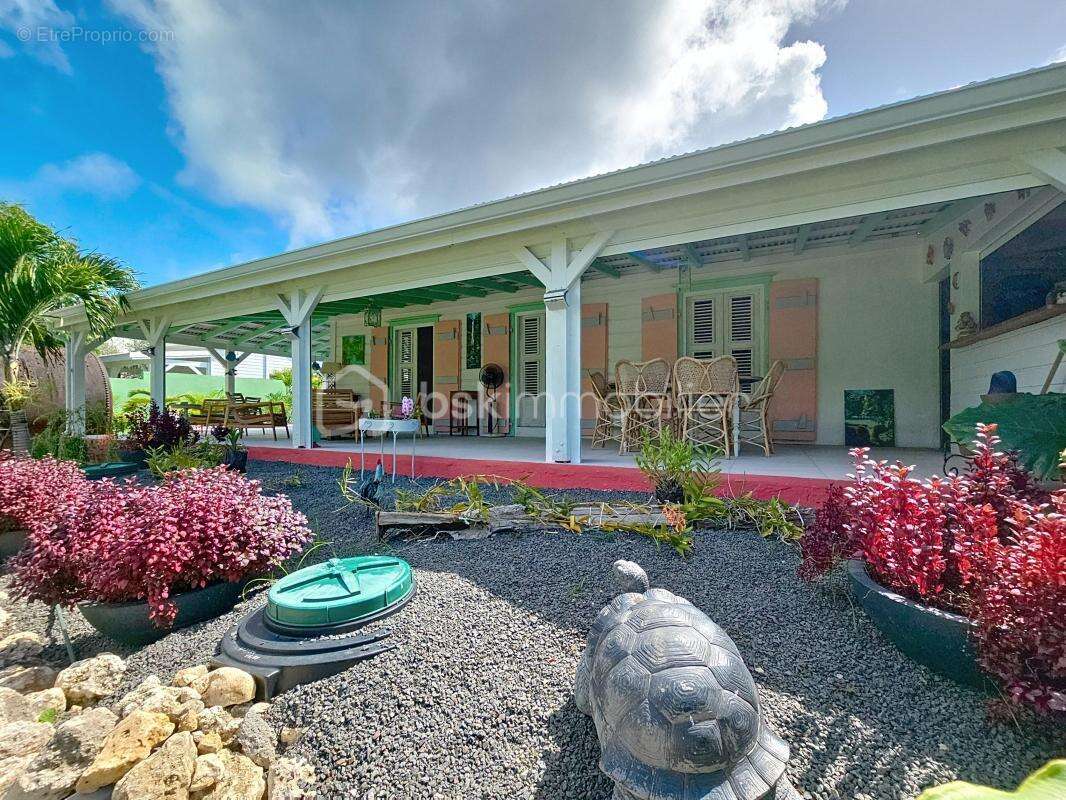 Maison à SAINT-FRANCOIS