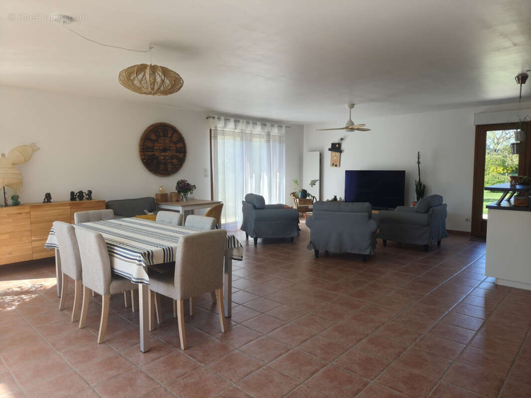 Maison à BERNAY