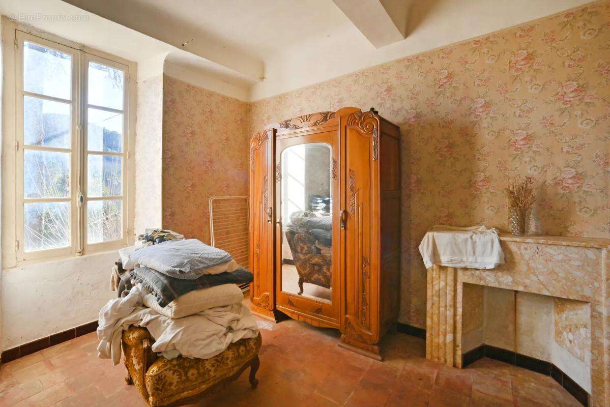 Maison à SAINT-SEBASTIEN-D'AIGREFEUILLE