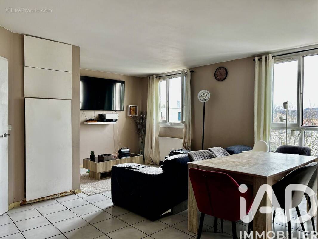 Photo 1 - Appartement à CERGY