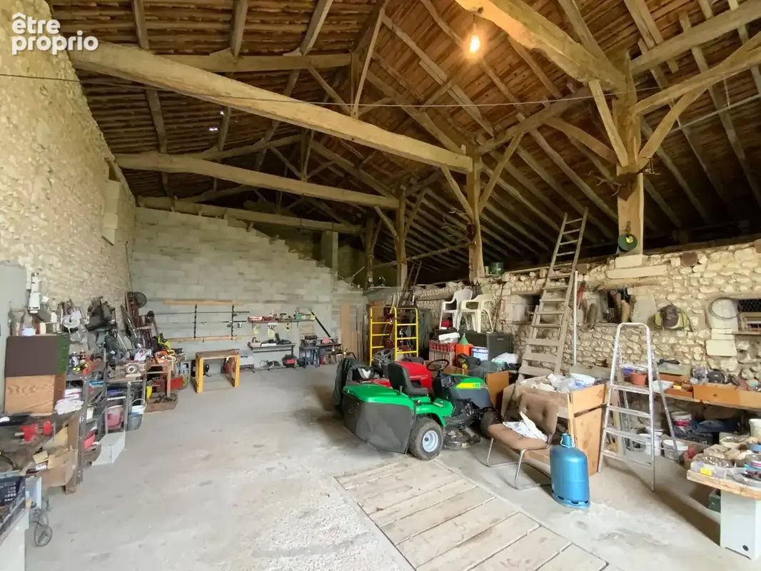 Belle longère proche Mirambeau + gîte indépendant. - photo 16