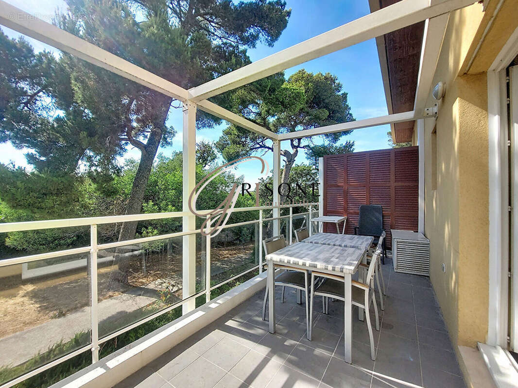 Appartement à SIX-FOURS-LES-PLAGES