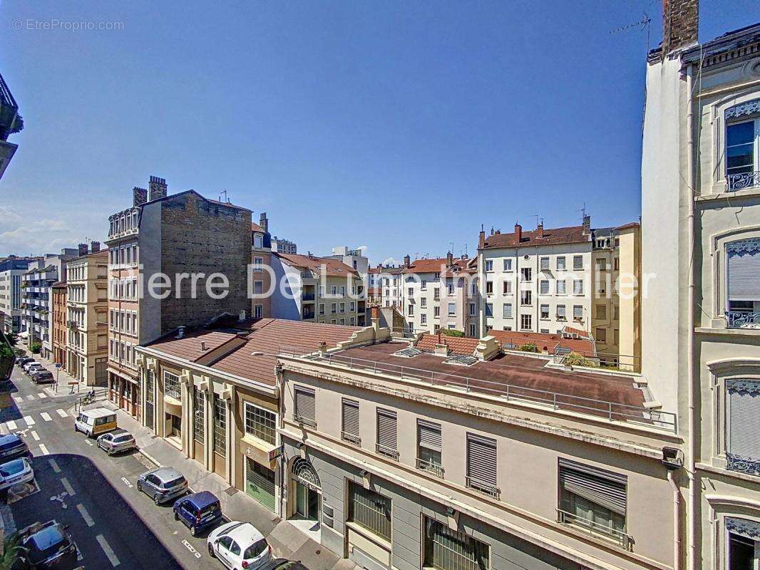 Appartement à LYON-6E