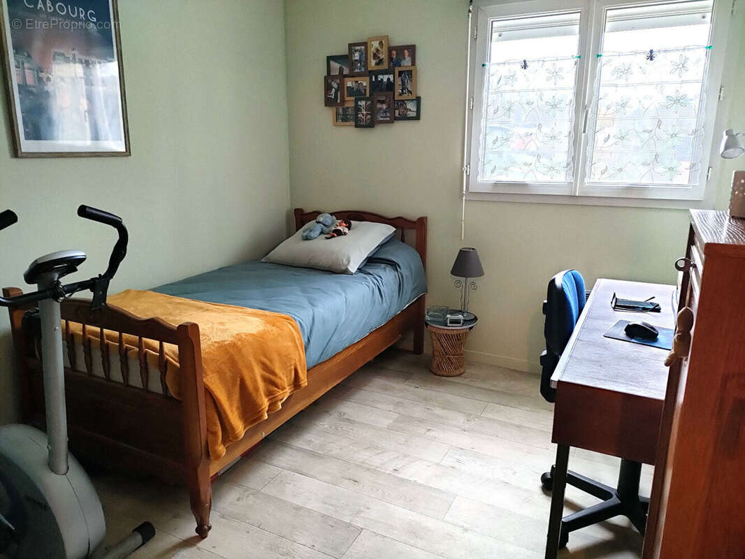 Appartement à LILLEBONNE