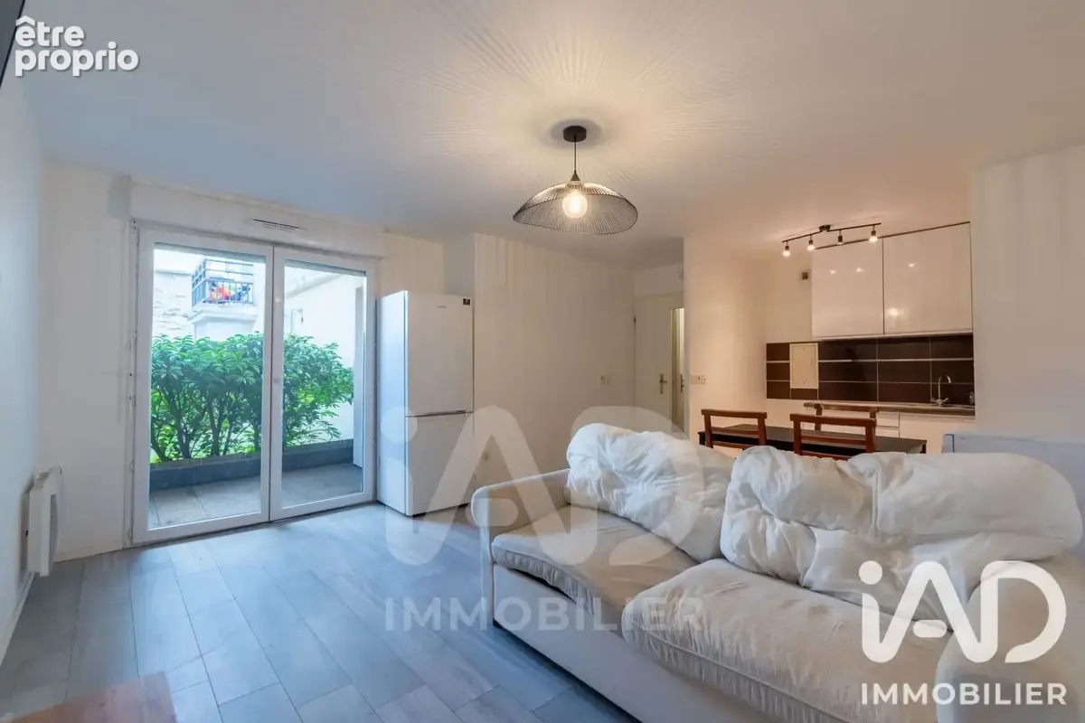 Photo 1 - Appartement à CHANTELOUP-LES-VIGNES