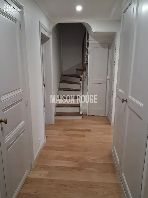 Très bel appartement,186m², 7 pièces, excellent état, à proximité de la cathédrale de Rennes - photo 15