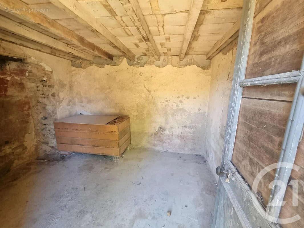 Maison 82 m² à Corbigny  - photo 18