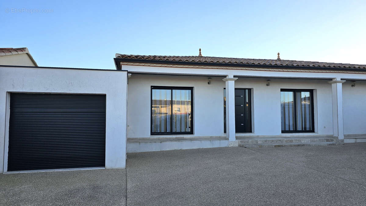 Maison à SAINT-GILLES