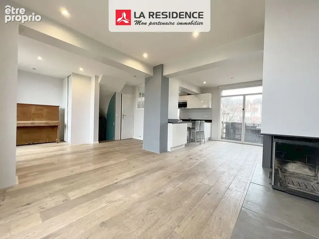 Maison 6 pièces 138 m² à vendre à Velizy-Villacoublay (78140) - photo 3