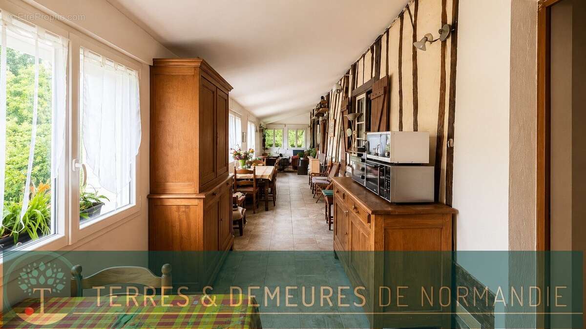 Longère en colombages de 148m², 3 chambres, avec un terrain de 2260m², Normandie, 76. - photo 3