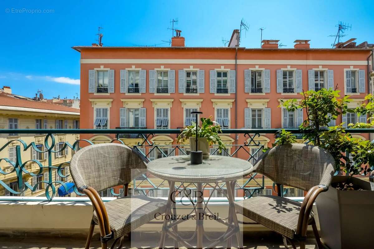 Appartement à NICE