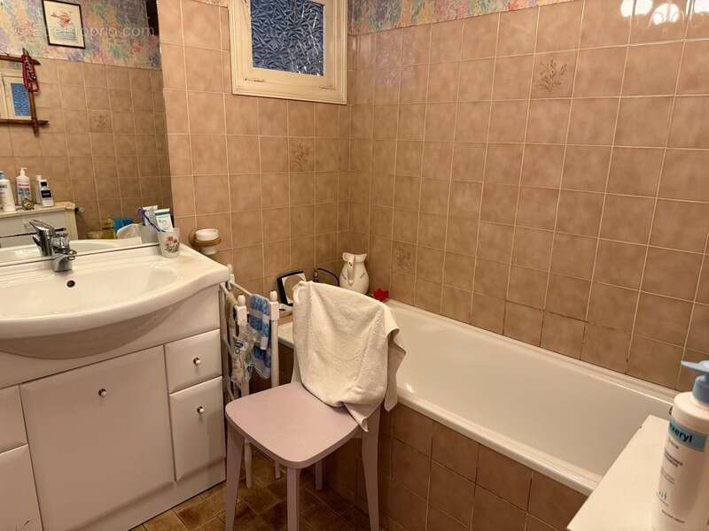 Maison à SAINT-SULPICE-LE-DUNOIS