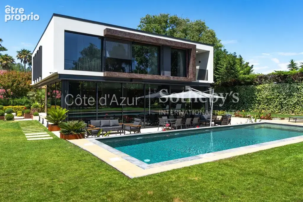 Photo Maison à Antibes au prix de 9 500 000€