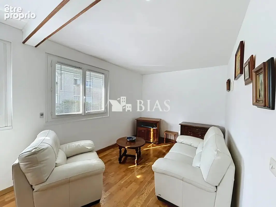 Appartement 4 pièces 80 m² à vendre à Caudebec-Les-Elbeuf (76320) - photo 2