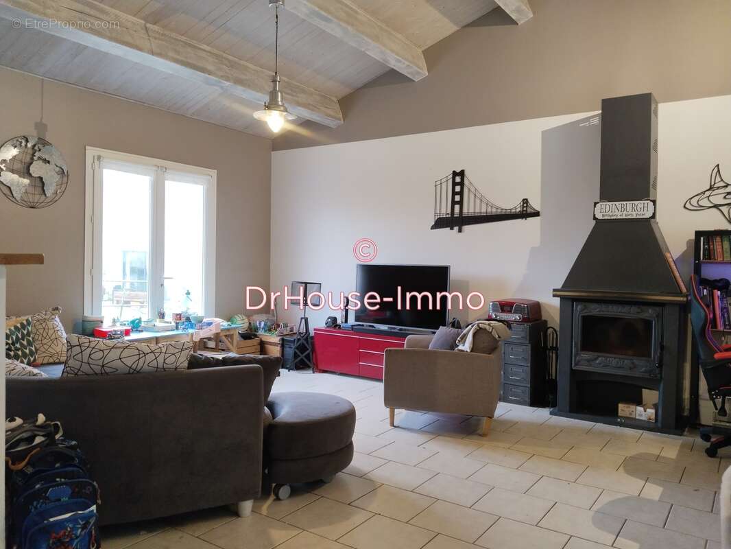 Maison à PUYRAVAULT