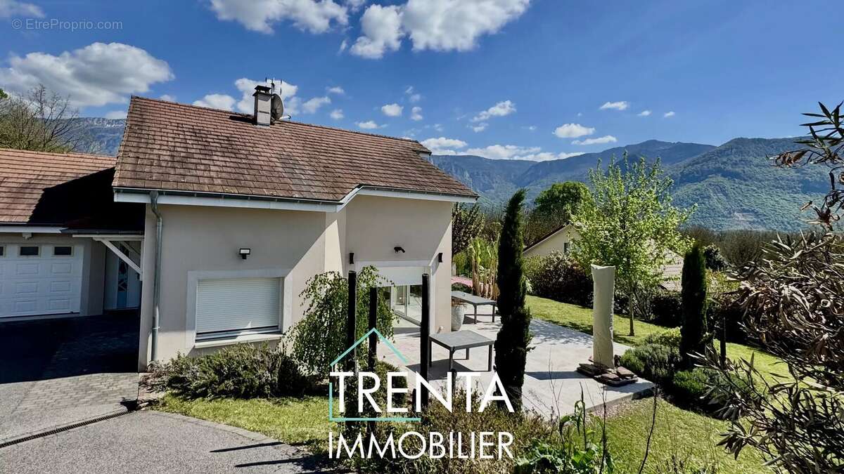 Maison à L'ALBENC