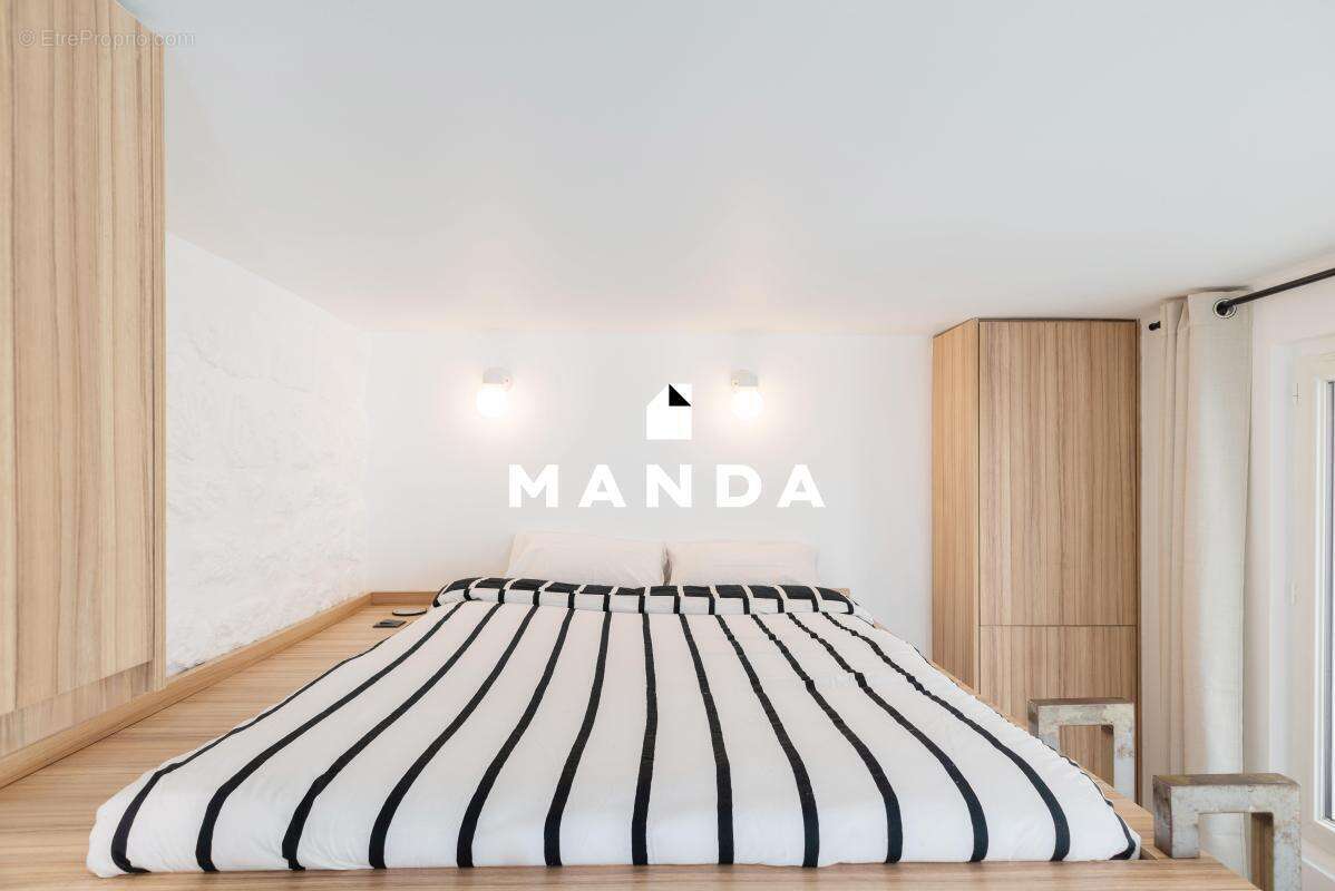 Appartement à PARIS-18E