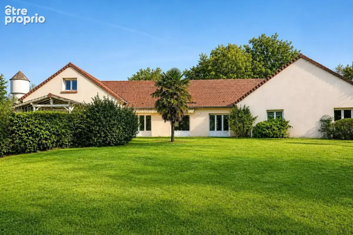 Maison de 9 pièces de 280 m² à Yvoy-le-Marron - photo 20