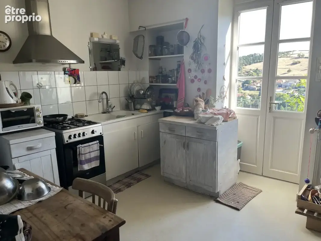Appartement 600 m² à vendre à Thizy (69240) - photo 5