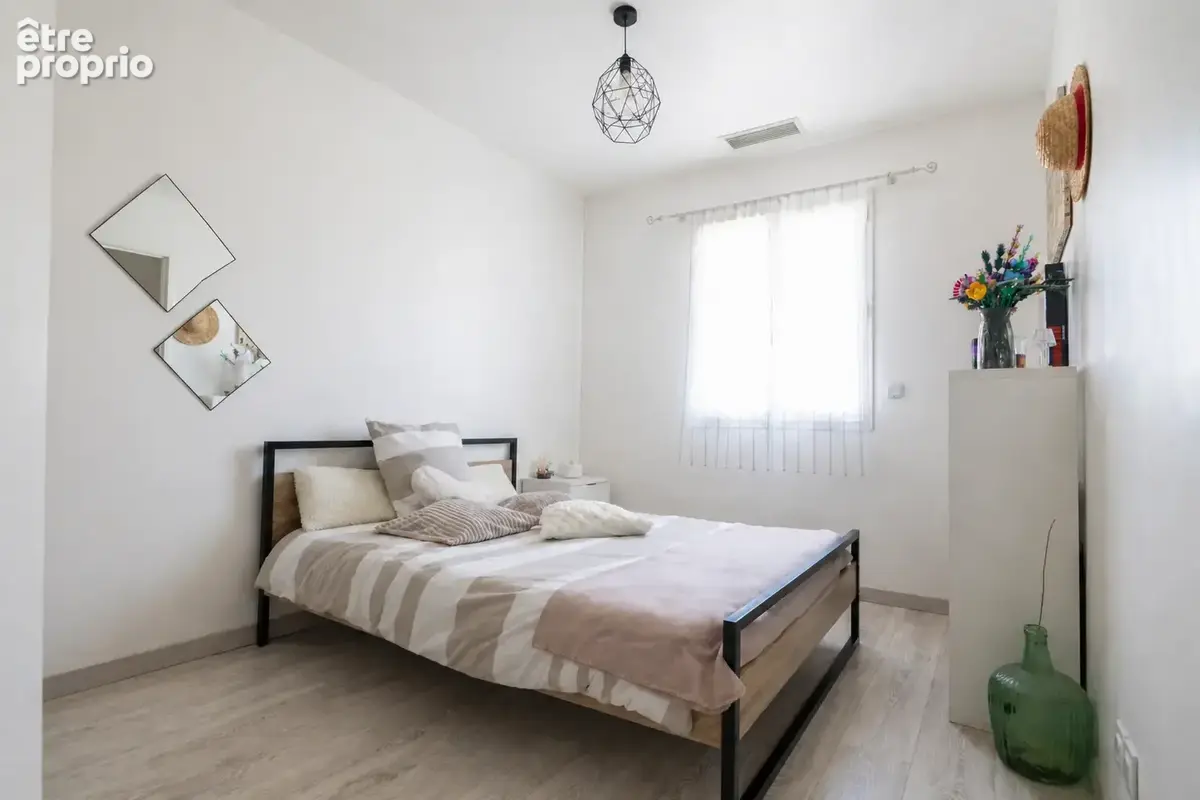 Villa contemporaine 5 chambres avec piscine   Autonome en électricité ! - photo 9