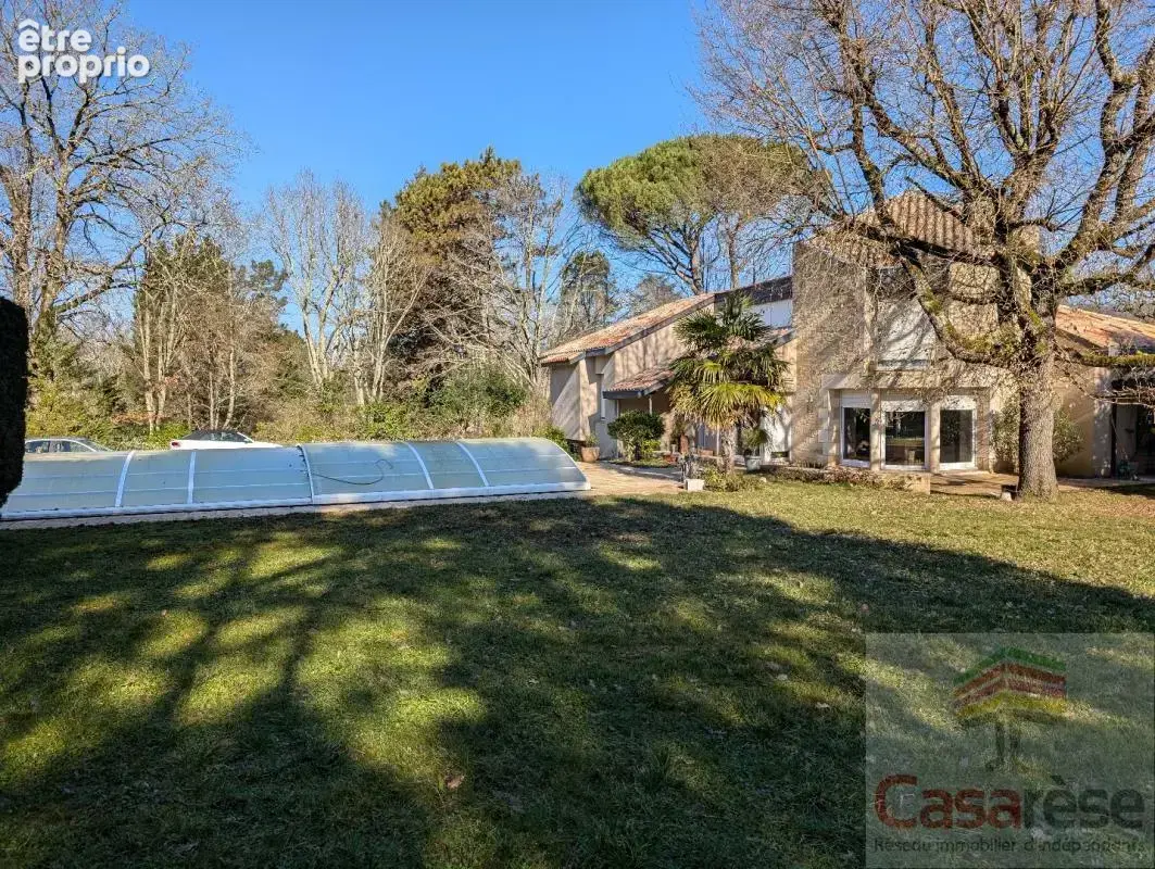 Photo Maison à Pradines au prix de 505 000€