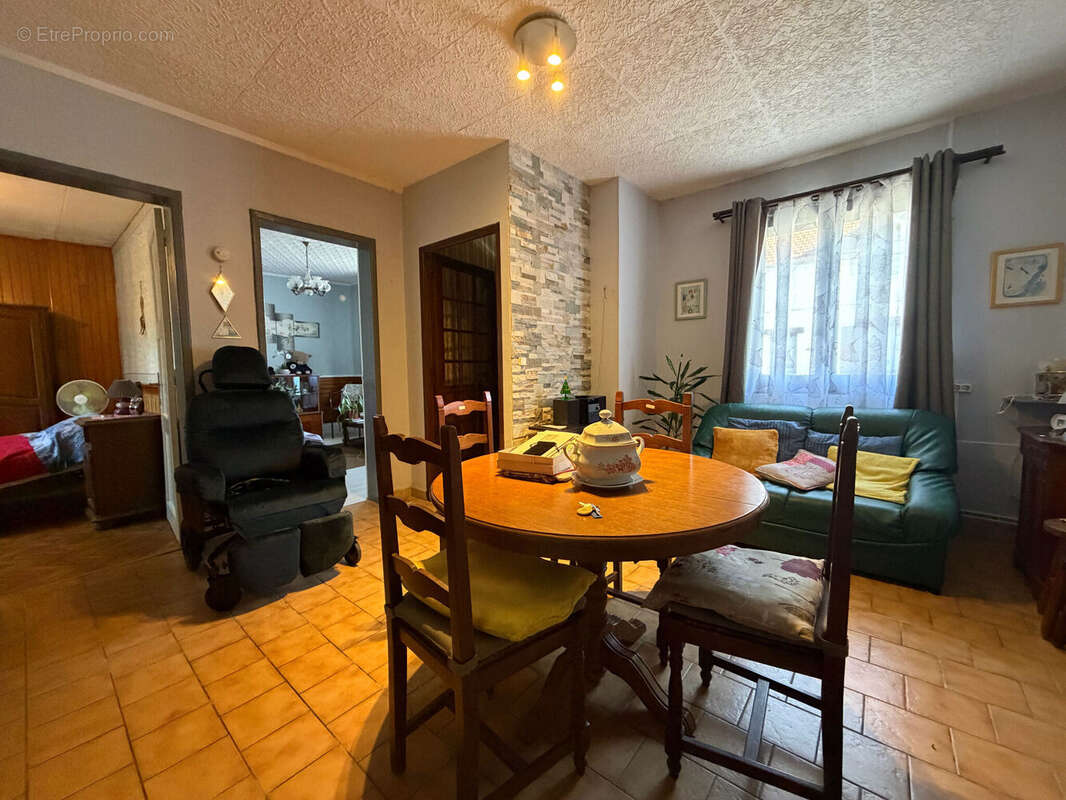 Photo 2 - Maison à BETHUNE