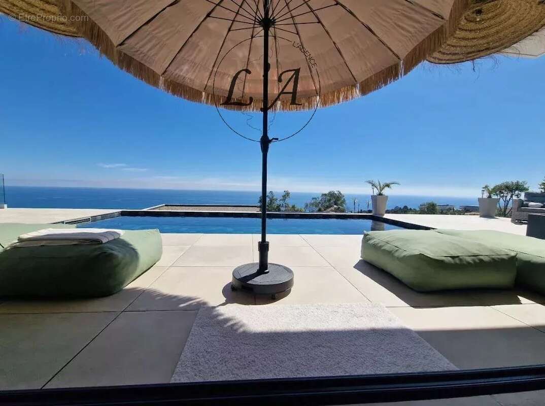 Appartement à SARI-SOLENZARA