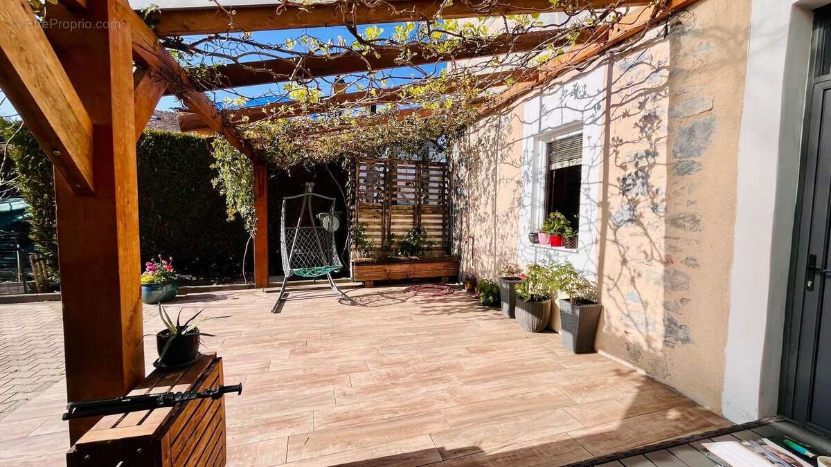 Maison à DOUVAINE