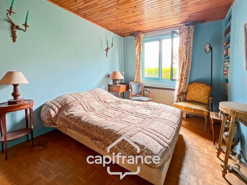 Maison à CHAMPIGNY-SUR-MARNE