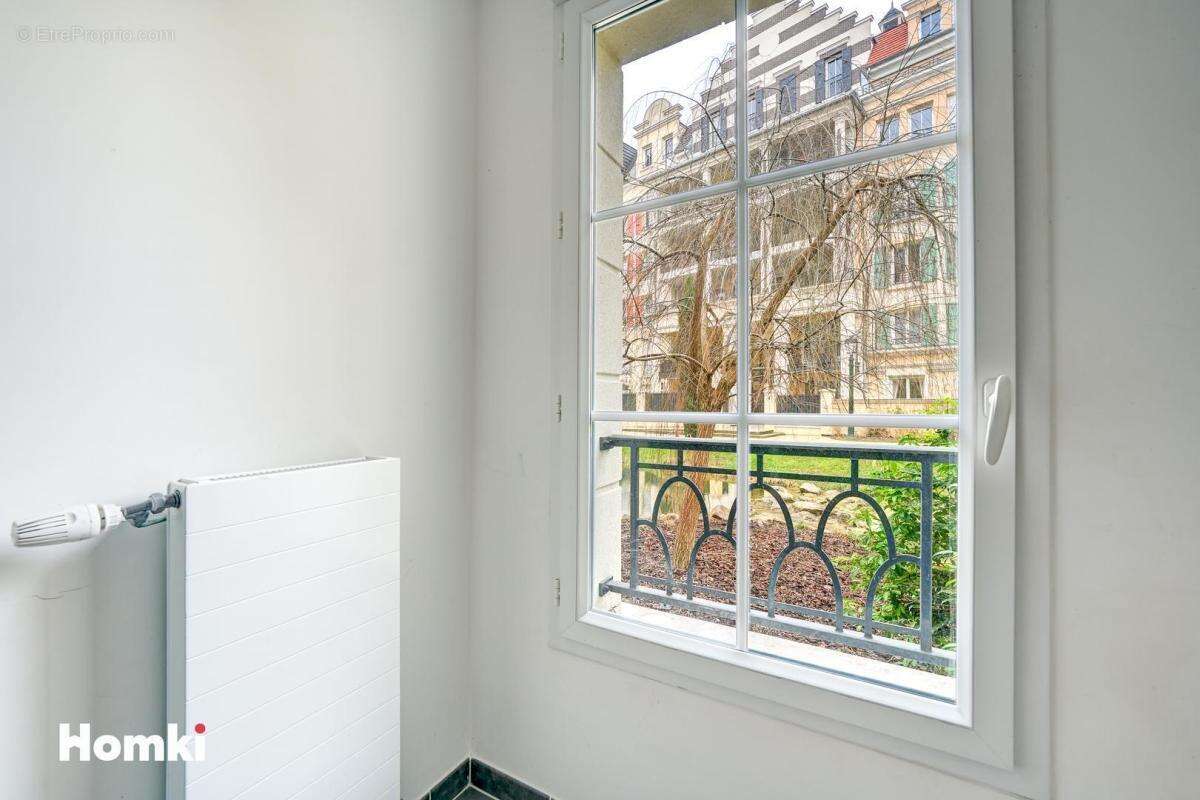 Appartement à LE PLESSIS-ROBINSON
