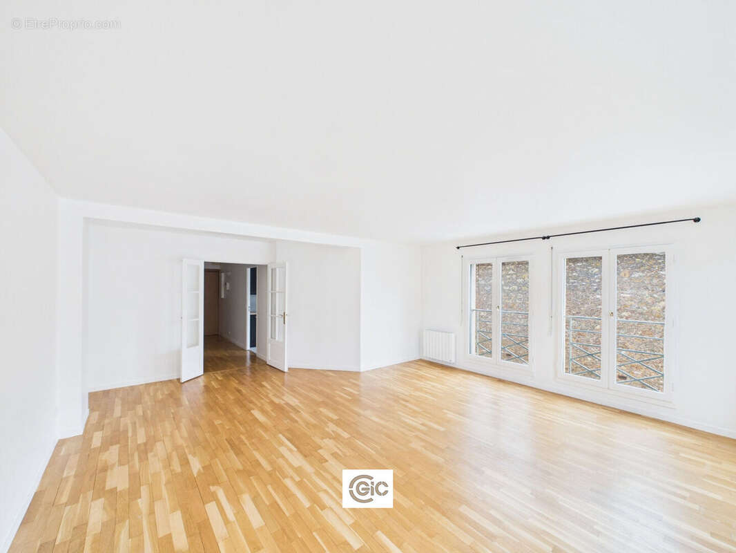 Appartement à SAINT-GERMAIN-EN-LAYE