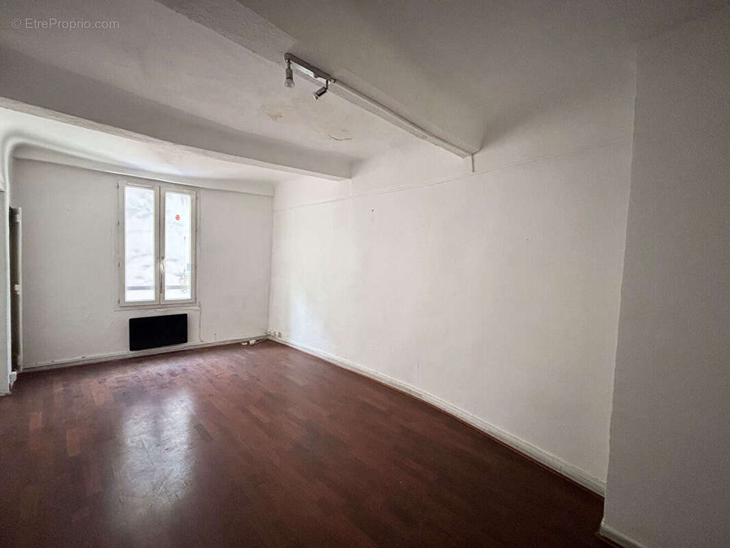 Immeuble de rapport - 2 app 120m2 + local commercial 100m2 - photo 6
