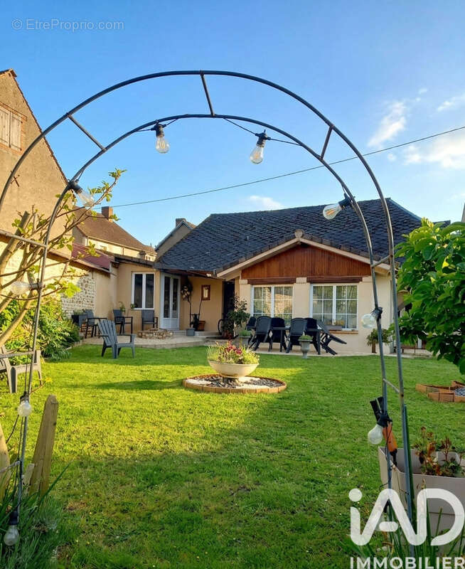 Photo 2 - Maison à SURY-ES-BOIS