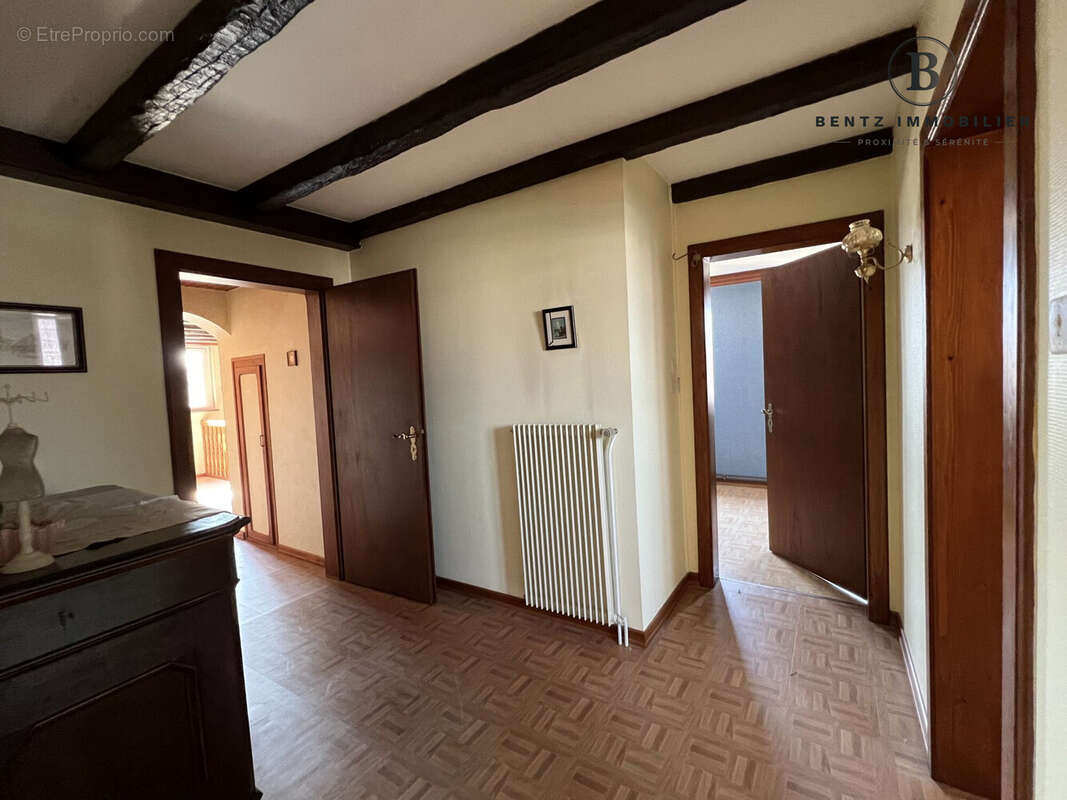 Dégagement Etage - Maison à HOLTZHEIM