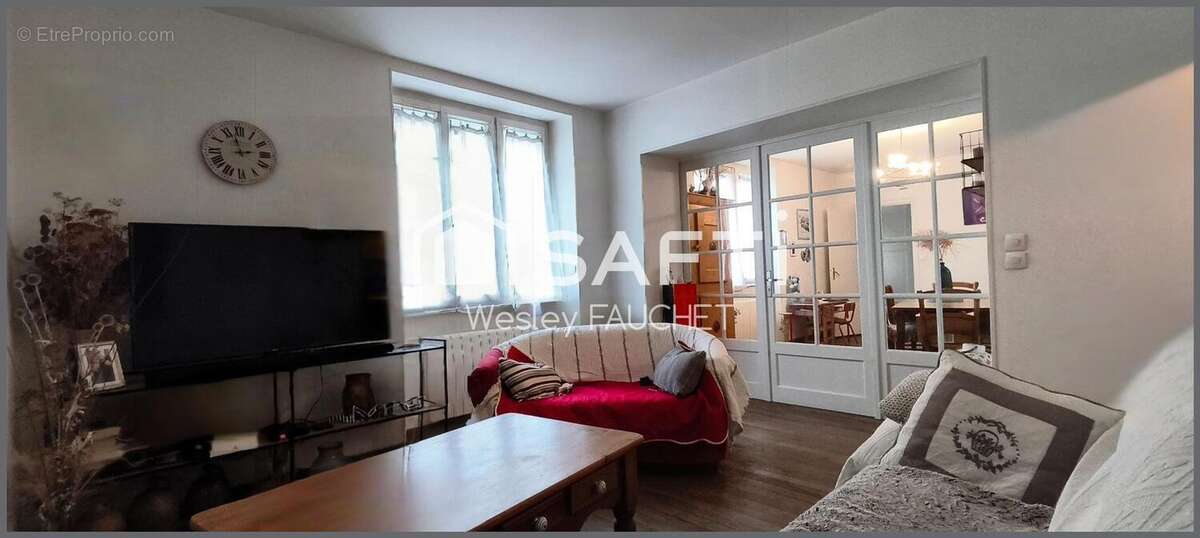 Photo 2 - Maison à BUZANCAIS