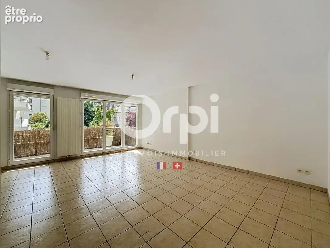 Appartement À Vendre - photo 2