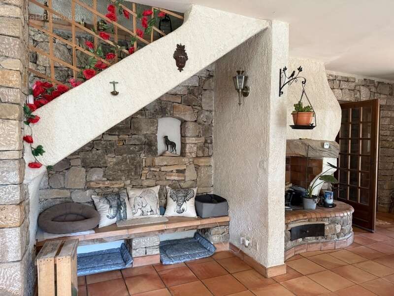 Maison à vendre de 153m2 6 pièces terrain de 1000m2 ALES (30) - photo 9