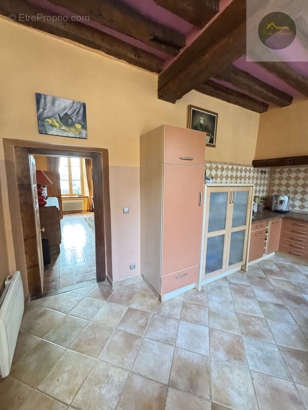 Maison à VOULX