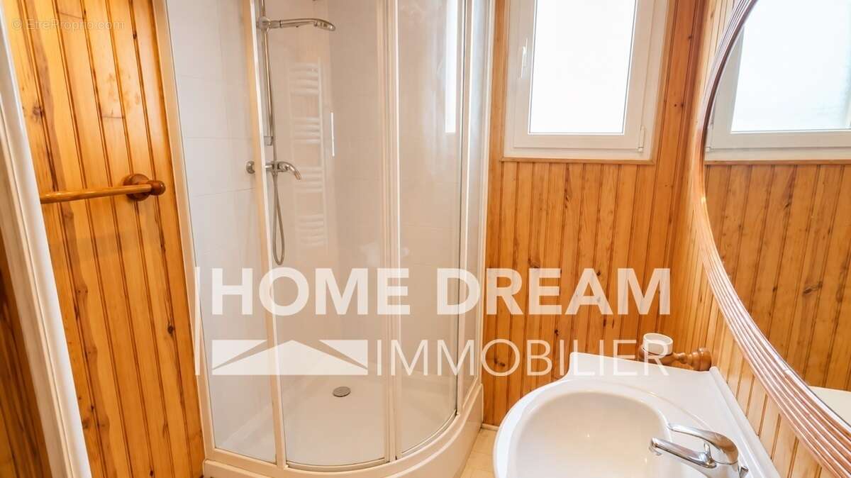 Appartement 73 m² à Toulon  - photo 7