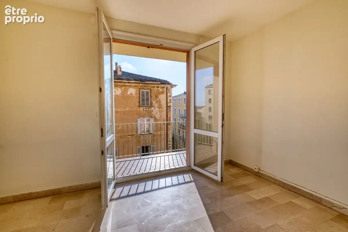 Appartement 79m² à bastia - photo 6