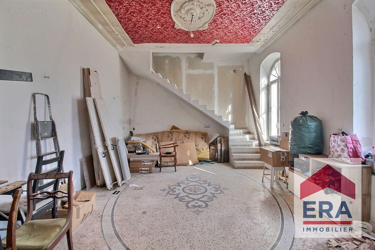 Appartement à COURTHEZON