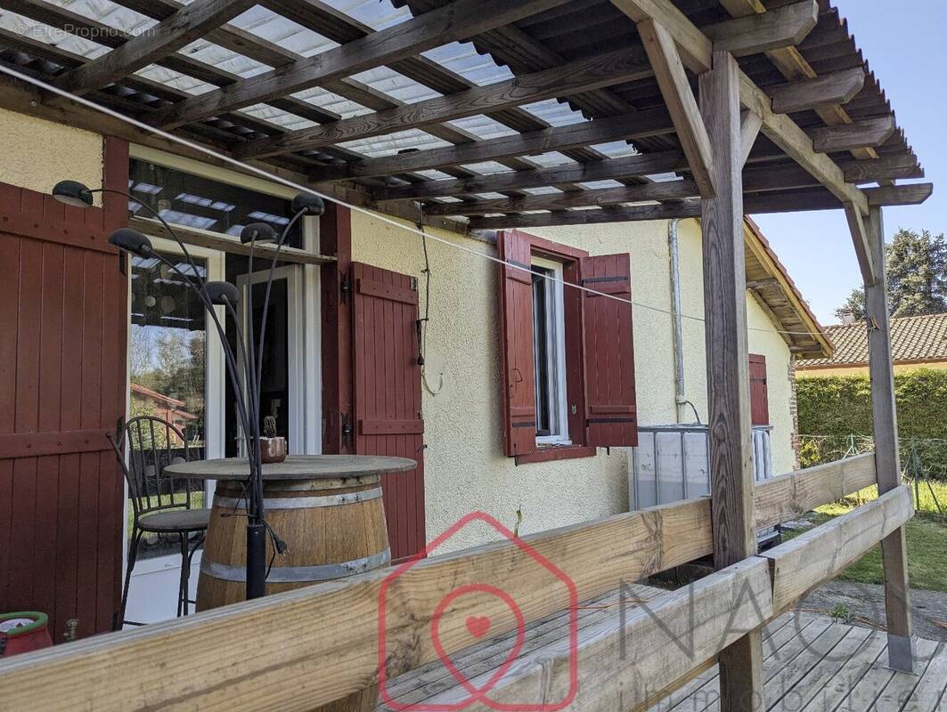 Maison à LABOUHEYRE