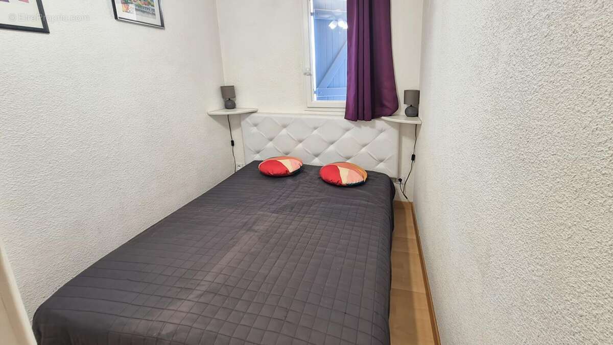 Appartement La Londe Les Maures 2 pièce(s) 24.60 m2   170 000 - photo 7