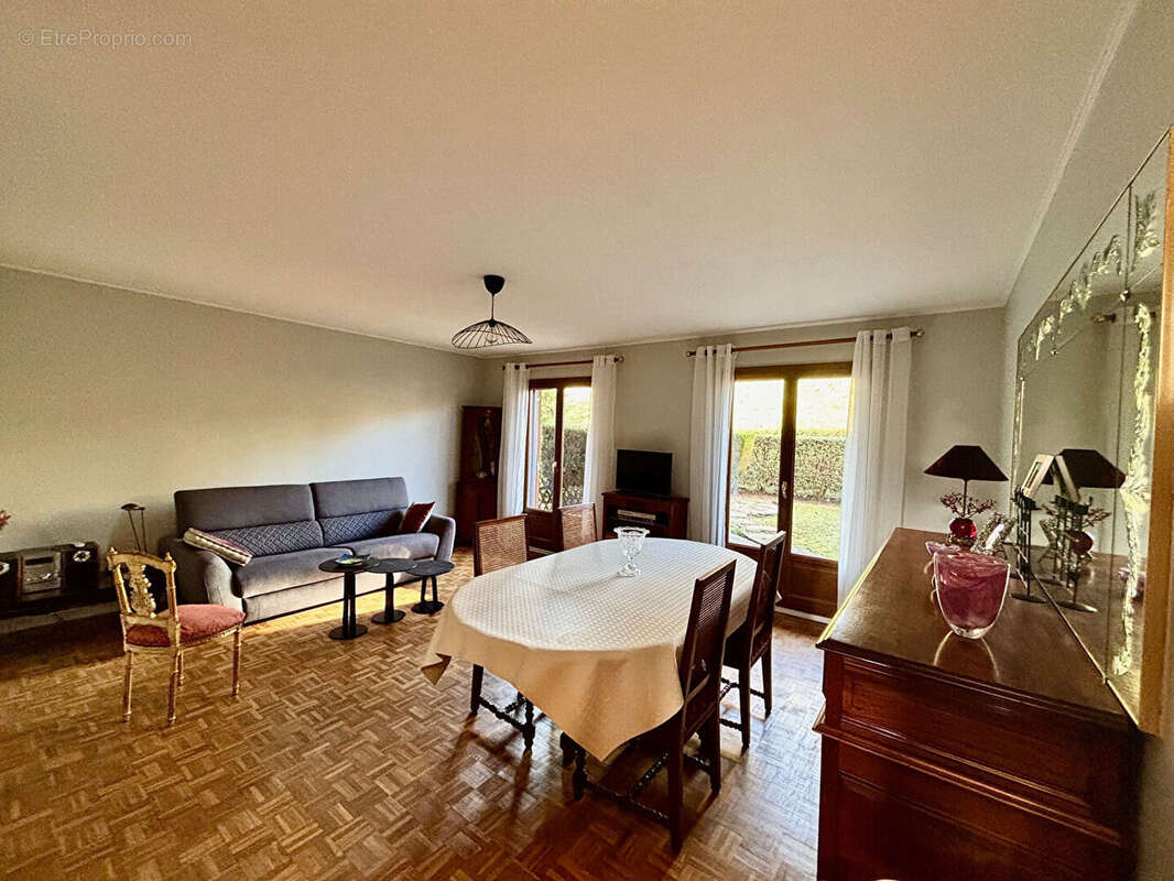 Maison à LONGJUMEAU