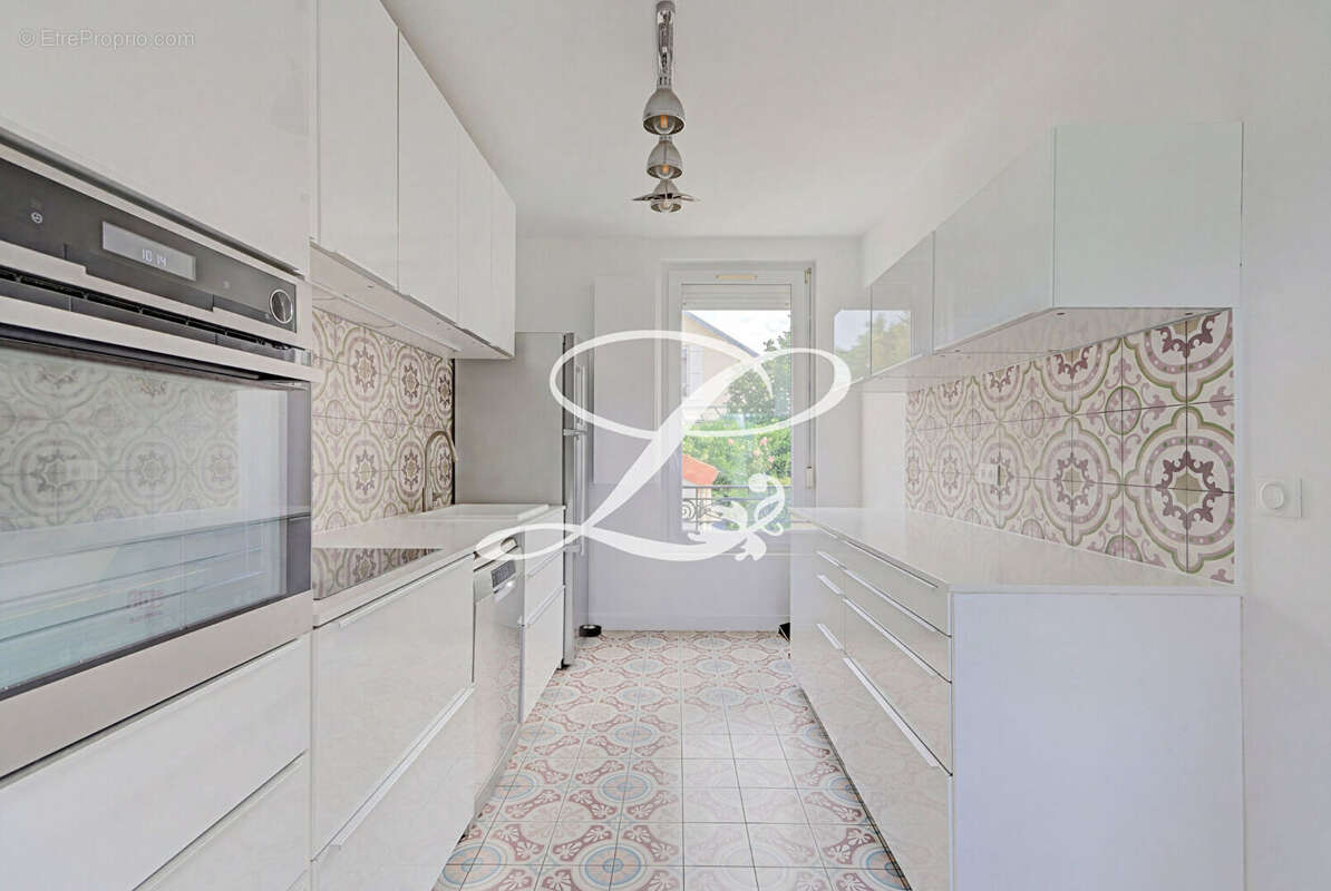 Maison Le Mesnil Le Roi 6 pièce(s) 138,78 m2 (173m² utile) - photo 5