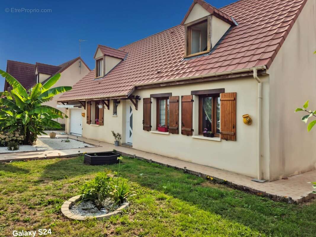 Maison à PITHIVIERS-LE-VIEIL