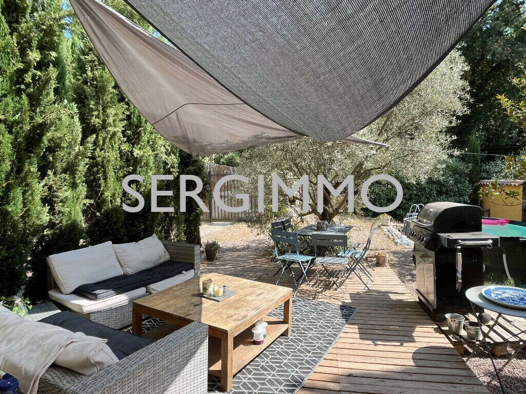 Maison à MONTAUROUX