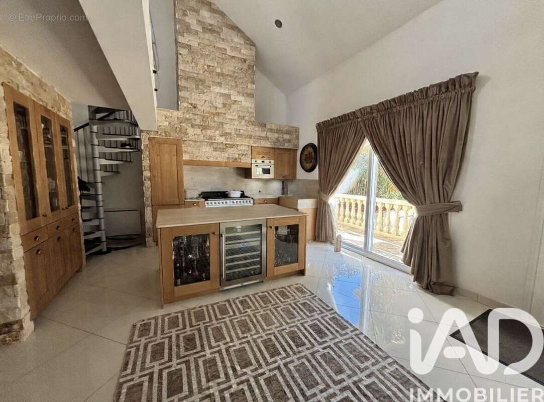 Photo 3 - Maison à MONTFERMEIL