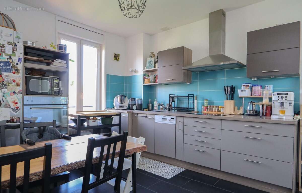 Appartement 98 m² à Orleans  - photo 4